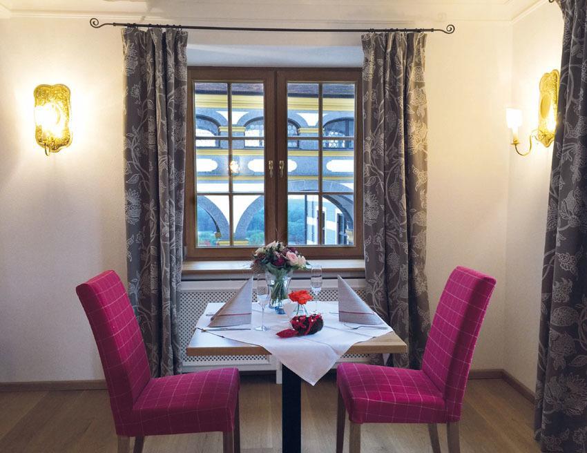 Hotel Schloss Leitheim Luaran gambar