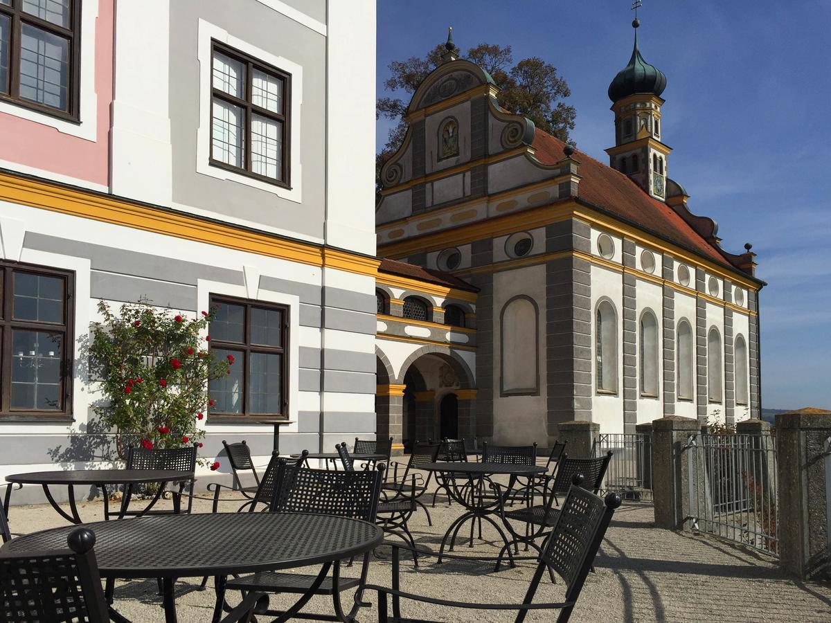 Hotel Schloss Leitheim Luaran gambar