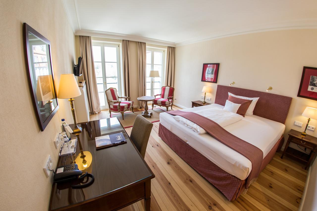 Hotel Schloss Leitheim Luaran gambar